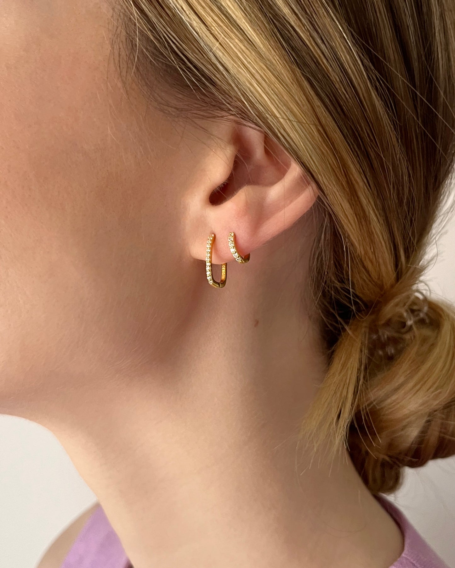 Shiny Hoops